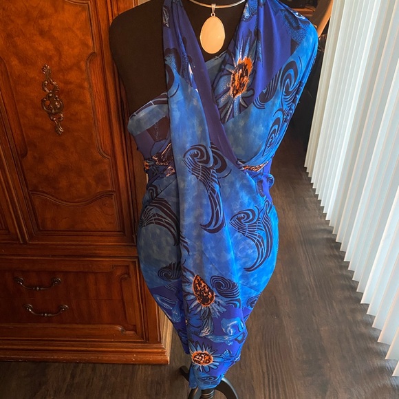 Swim Sarong Wrap 👙 - Picture 5 of 6